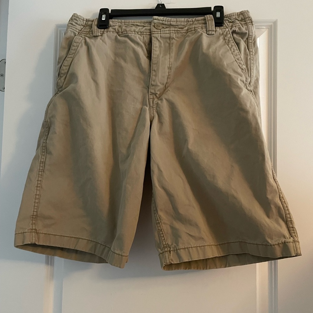 Tan 34” Waist Aeropostale Shorts